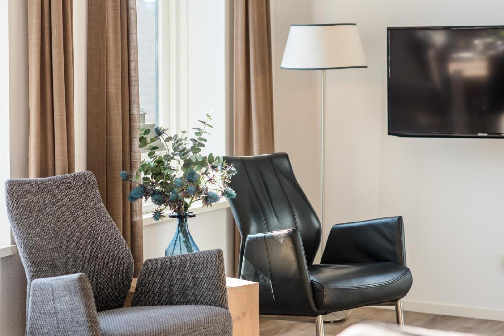Staetige Dames Apartment เนส ภายนอก รูปภาพ